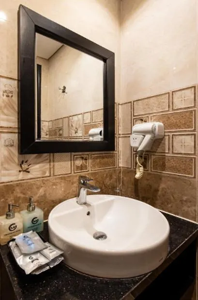 J&B Hotel & Apartment Da Nang