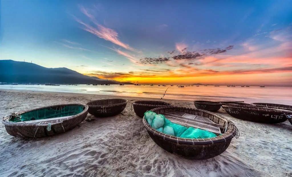 J&B Hotel & Apartment Da Nang