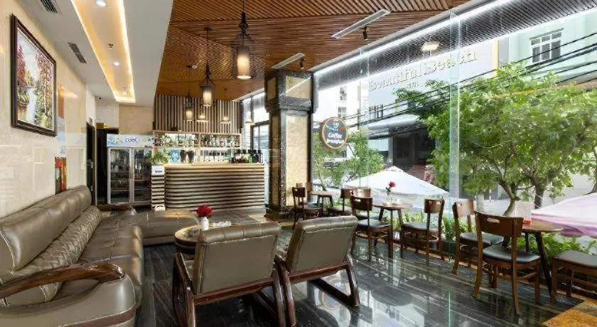 J&B Hotel & Apartment Da Nang 4*,