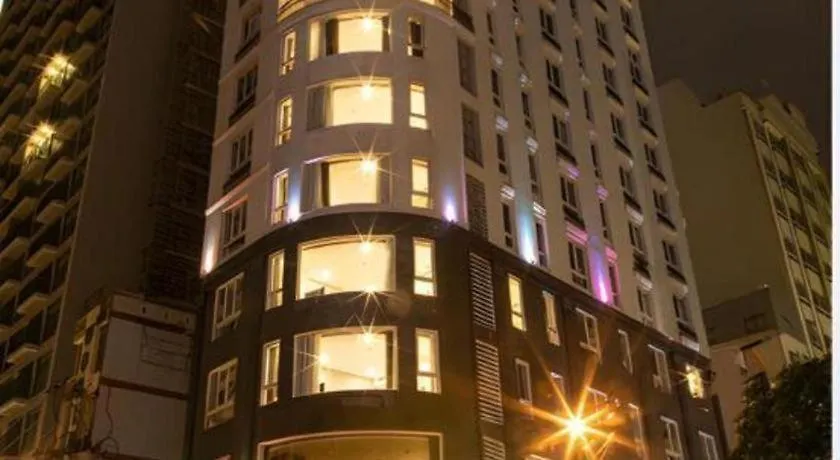 J&B Hotel & Apartment Da Nang 4*,  Vietnam